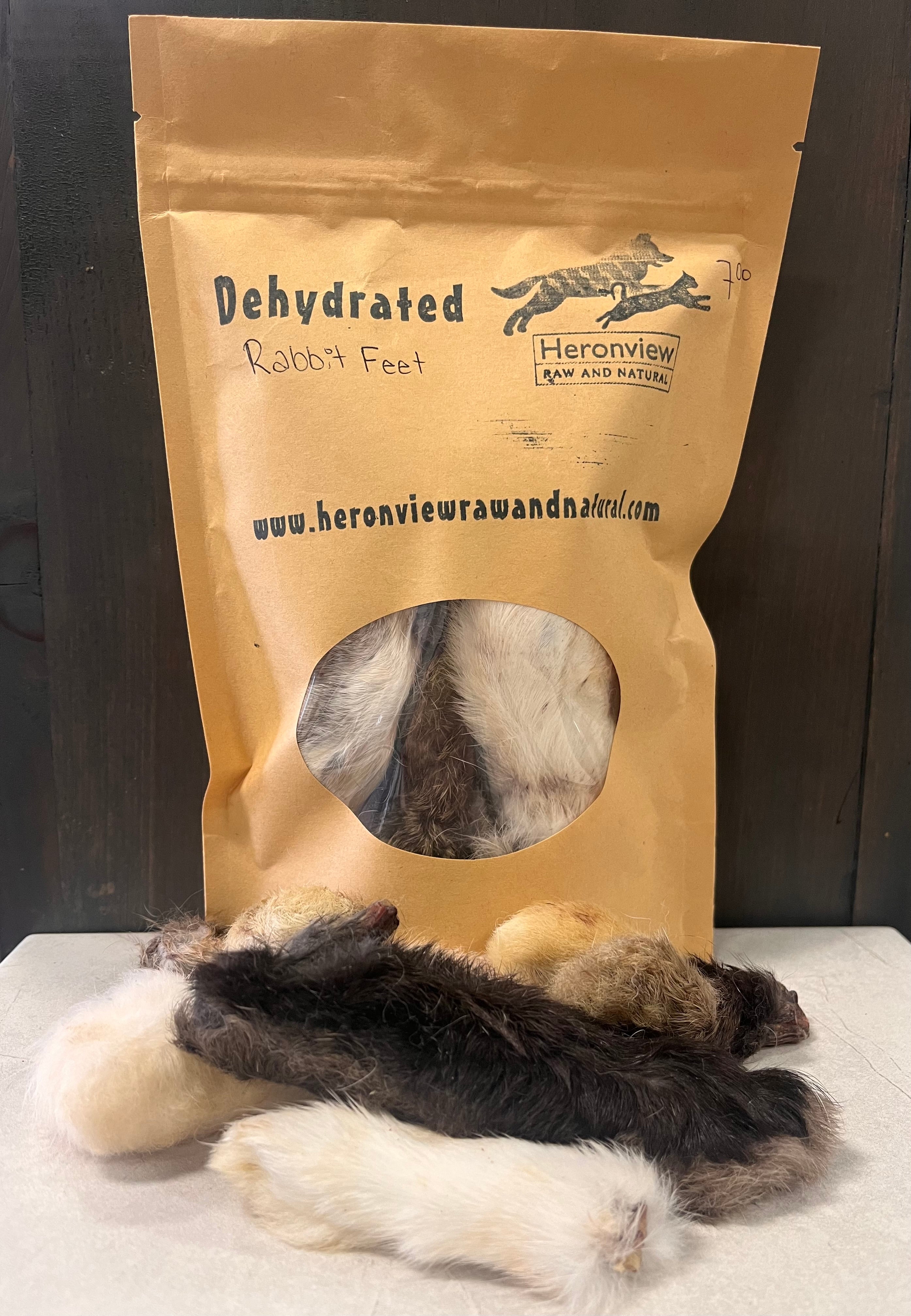 Dehydrated Rabbit Feet – Heronview Raw and Natural